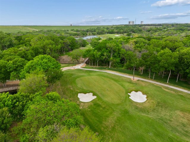 2613 Eagle Drive, Grapevine, TX 76051