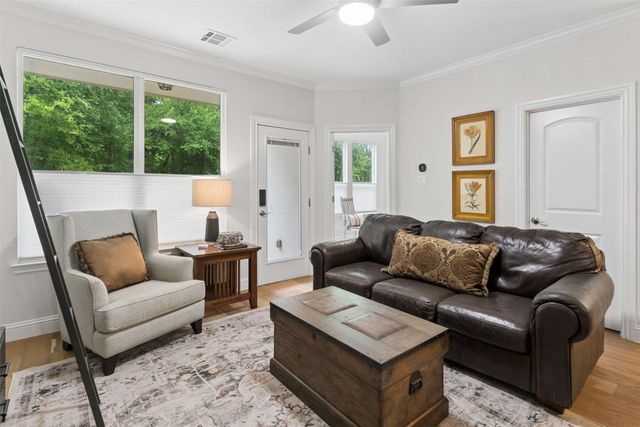 2613 Eagle Drive, Grapevine, TX 76051