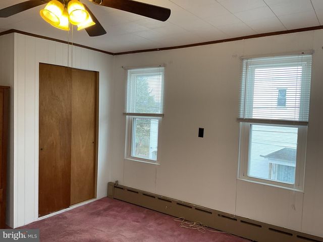 337 W PINE ST, Frackville, PA 17931