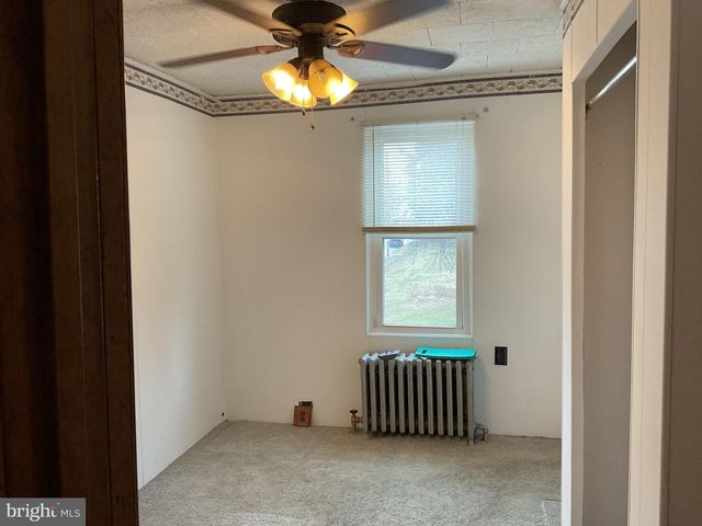 337 W PINE ST, Frackville, PA 17931