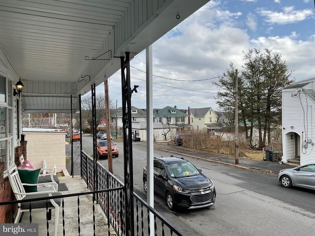 337 W PINE ST, Frackville, PA 17931