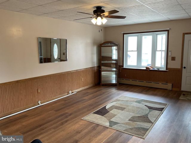 337 W PINE ST, Frackville, PA 17931