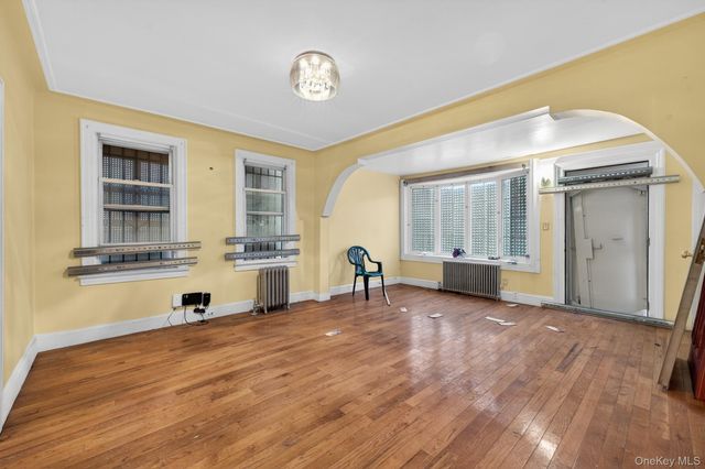 10743 128th Street, Richmond Hill, NY 11419