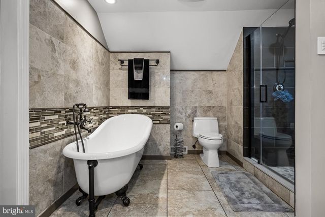 1301 MARLKRESS RD, Cherry Hill, NJ 08003