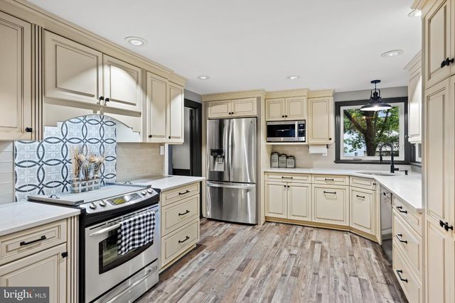 1301 MARLKRESS RD, Cherry Hill, NJ 08003