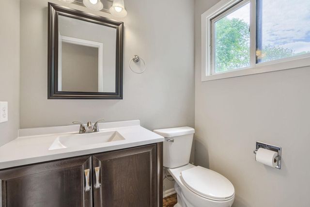 6387 Saint Johns Drive, Eden Prairie, MN 55346
