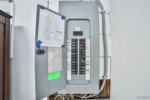 36 Kelvin Drive, Tonawanda, NY 14223