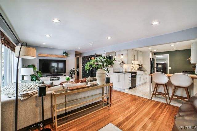 36 Kelvin Drive, Tonawanda, NY 14223