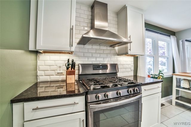 36 Kelvin Drive, Tonawanda, NY 14223