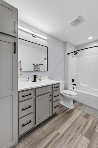 654 Locust Lane, Evansville, WI 53536