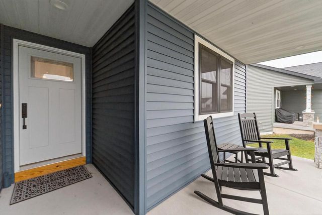 654 Locust Lane, Evansville, WI 53536