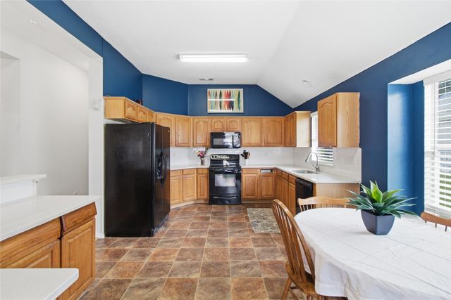 911 SUMNER Drive, Mesquite, TX 75149