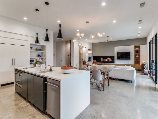 7349 Dominique Drive, Dallas, TX 75214