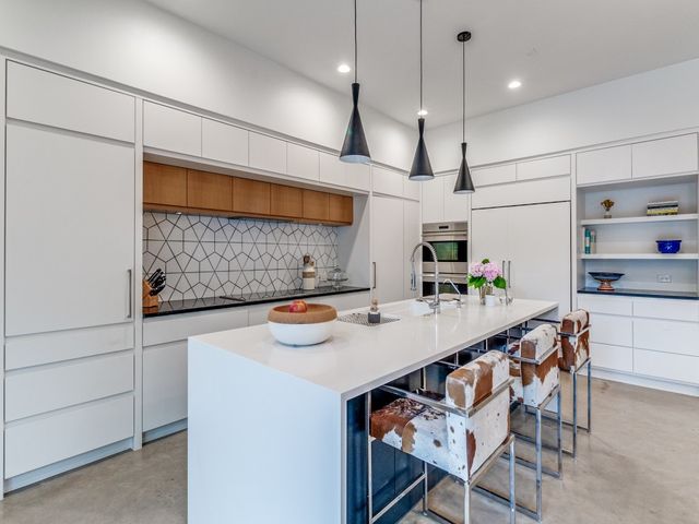 7349 Dominique Drive, Dallas, TX 75214