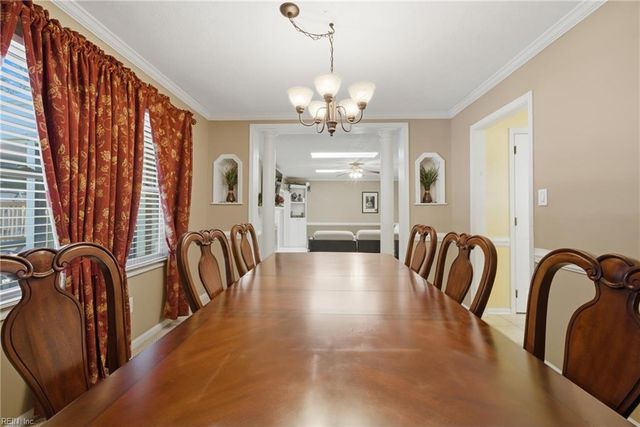 14 Valmoore DR, Poquoson, VA 23662