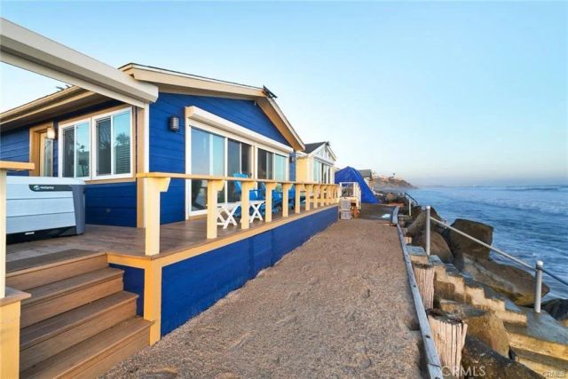 1880 N El Camino Real 8, San Clemente, CA 92672