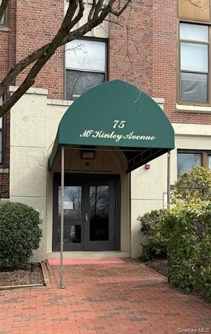 75 McKinley Avenue B3-4, White Plains, NY 10606
