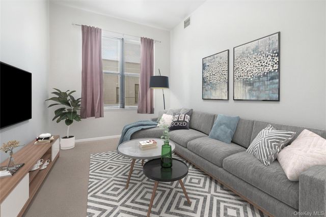 75 McKinley Avenue B3-4, White Plains, NY 10606