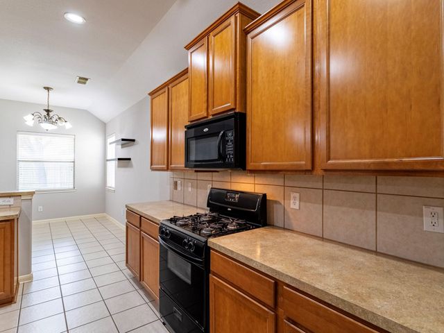 6030 Starbrook Creek Drive, Katy, TX 77494