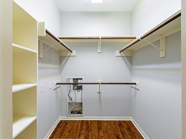 6030 Starbrook Creek Drive, Katy, TX 77494