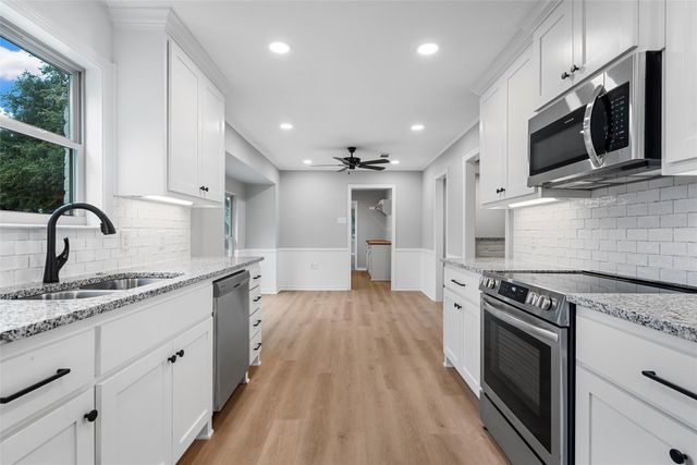 809 Ivy Ann, Woodway, TX 76712