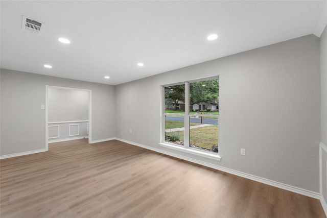 809 Ivy Ann, Woodway, TX 76712