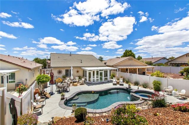 27972 Whisperwood, Menifee, CA 92584
