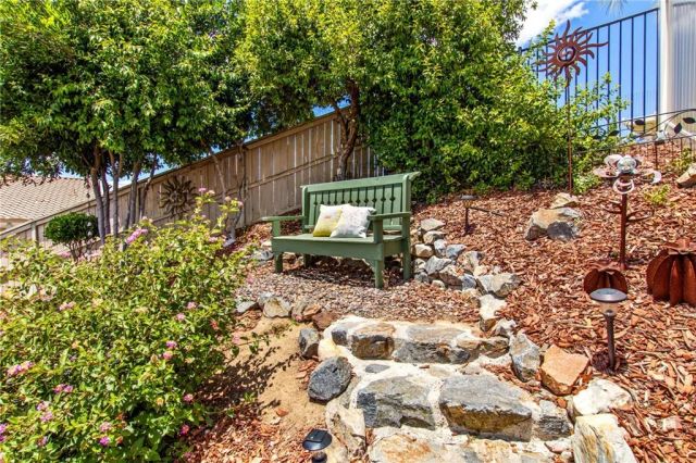 27972 Whisperwood, Menifee, CA 92584