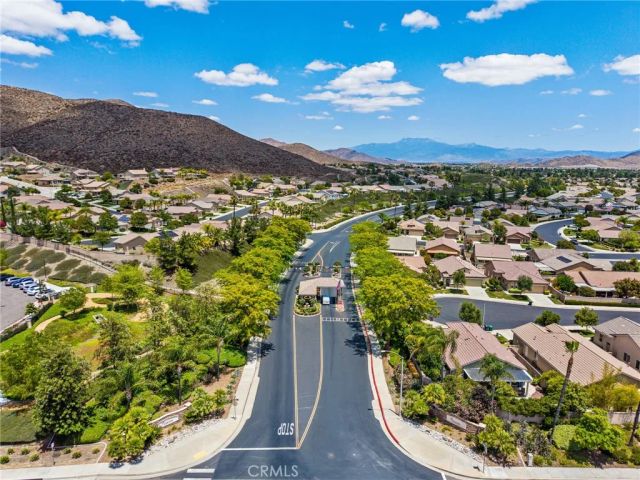 27972 Whisperwood, Menifee, CA 92584