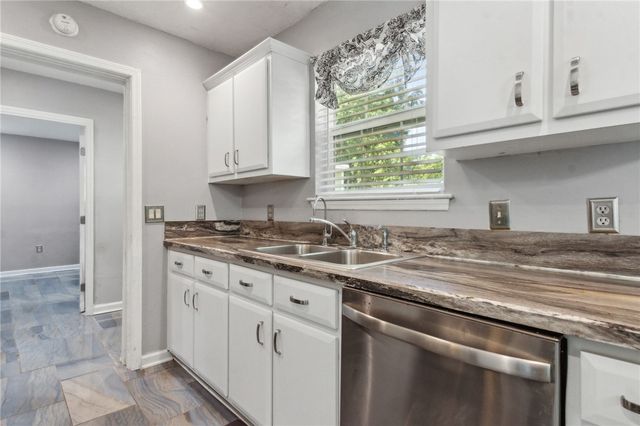 114 Pineneedle Court, Kingsland, GA 31548