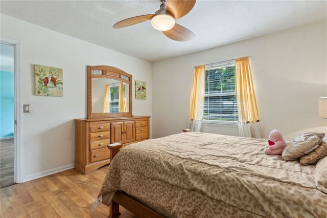 114 Pineneedle Court, Kingsland, GA 31548