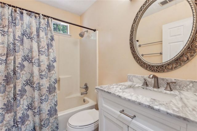 114 Pineneedle Court, Kingsland, GA 31548