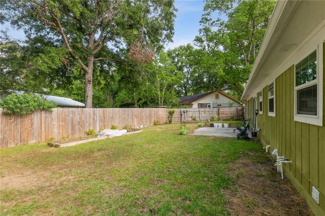 114 Pineneedle Court, Kingsland, GA 31548