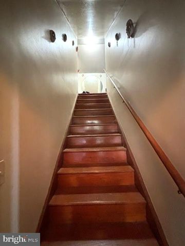 1825 NOVA AVE, Capitol Heights, MD 20743