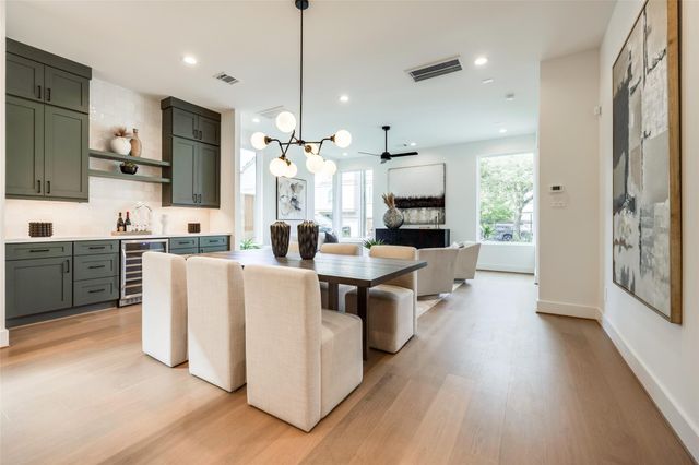 5709 Feagan Street, Houston, TX 77007