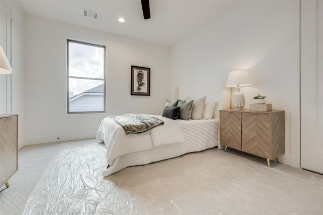 5709 Feagan Street, Houston, TX 77007