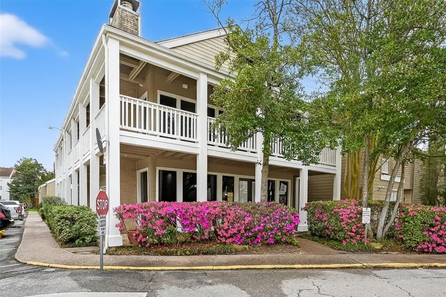 2100 Tanglewilde Street 740, Houston, TX 77063