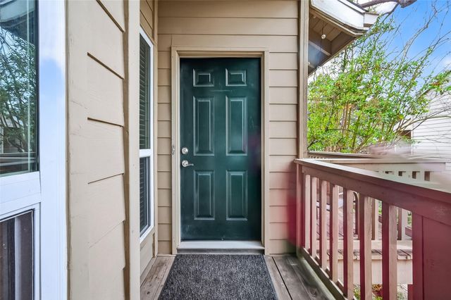 2100 Tanglewilde Street 740, Houston, TX 77063