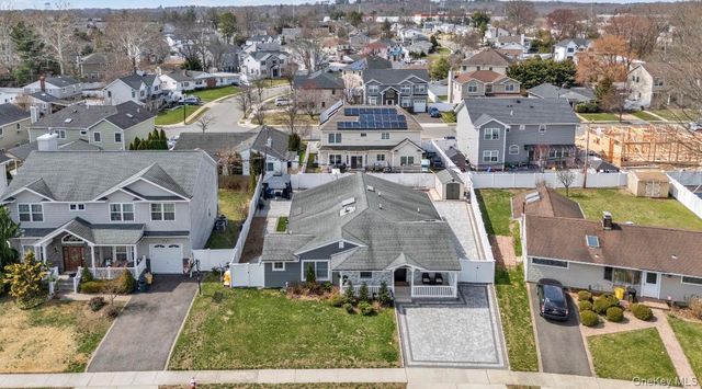 69 Candy Lane, Syosset, NY 11791