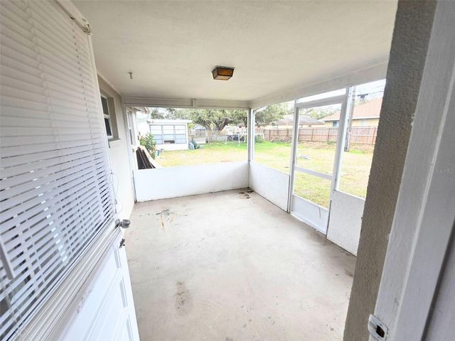 546 BRIARWOOD ROAD, Venice, FL 34293