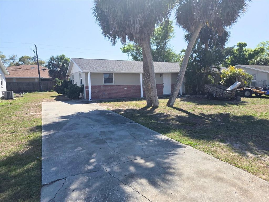 546 BRIARWOOD ROAD, Venice, FL 34293
