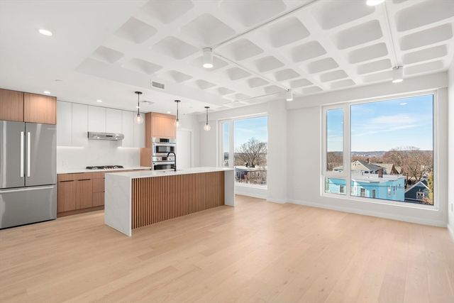 125 Lowell Street 603, Somerville, MA 02143