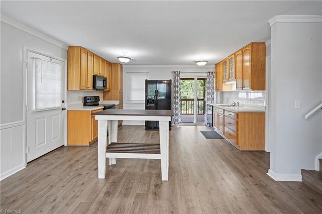 205 Snody Road, Mount Airy, NC 27030