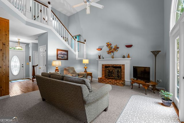 15 Oak Ridge Drive, Sharpsburg, GA 30277
