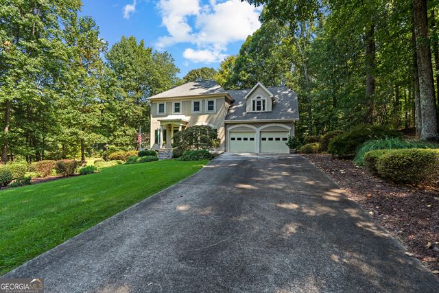 15 Oak Ridge Drive, Sharpsburg, GA 30277