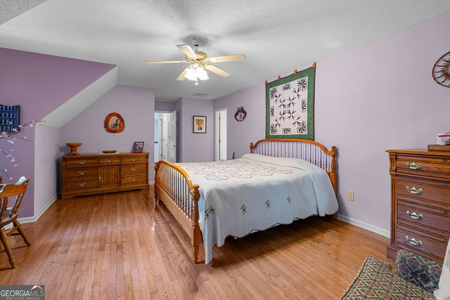 15 Oak Ridge Drive, Sharpsburg, GA 30277