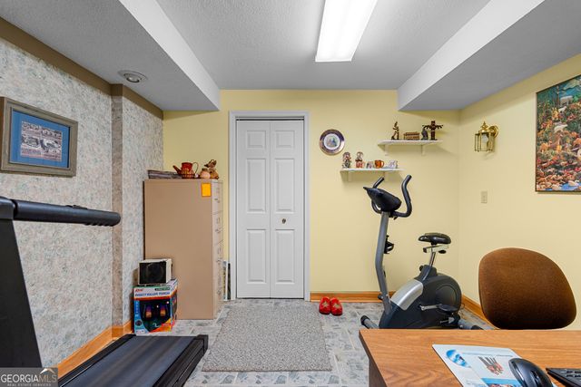 15 Oak Ridge Drive, Sharpsburg, GA 30277