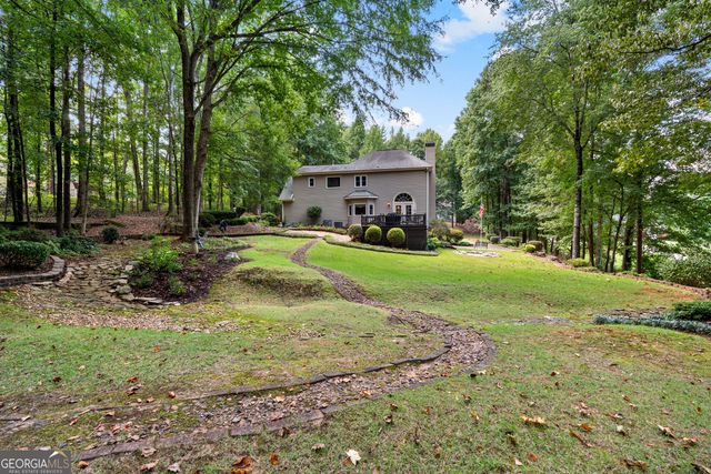 15 Oak Ridge Drive, Sharpsburg, GA 30277