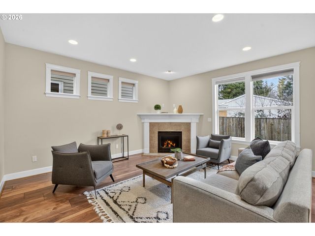 17481 Sw WINONA Ln, Beaverton, OR 97078