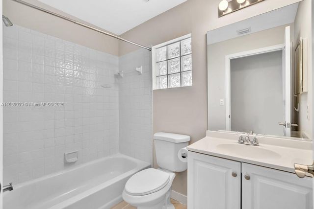 269 NW 101st Ave, Plantation, FL 33324
